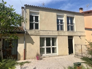 maison-villa à la vente -   32000  AUCH, surface 108 m2 vente maison-villa - APR708036